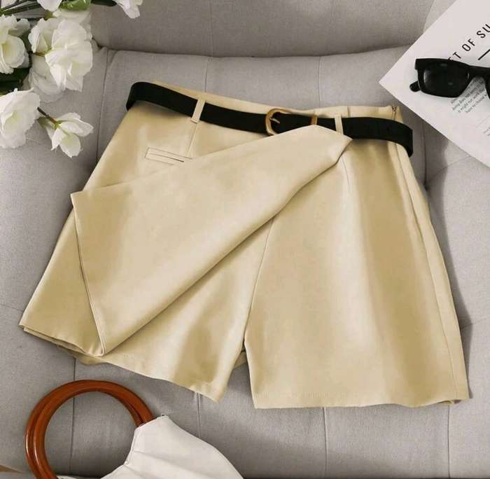 Ladies Short