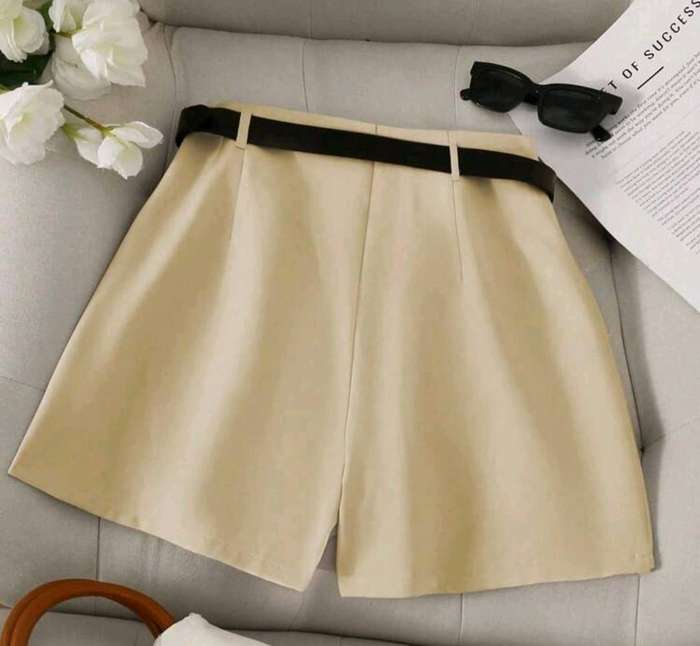 Ladies Short