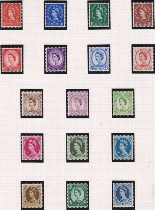 GB QE11 DEFINS UNMOUNTED MINT COLLECTION INCLUDING HIGH VALUES - CV £375