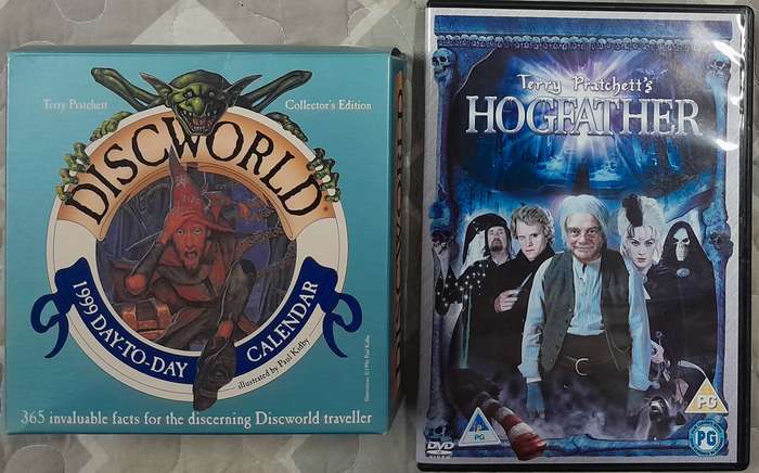 Discworld - Hogfather DVD + 1999 Day-to-Day Calendar (Terry Pratchett, Paul Kidby, Stephen Briggs)