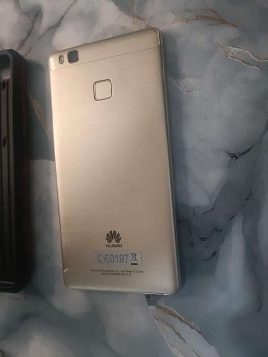 P9 Lite