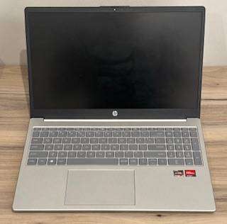 HP RYZEN 7 / AMD GRAPHICS / 16G RAM / 512G SSD