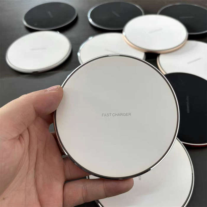 Fast Wireless 15W Charger Pad