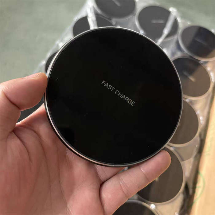 Fast Wireless 15W Charger Pad