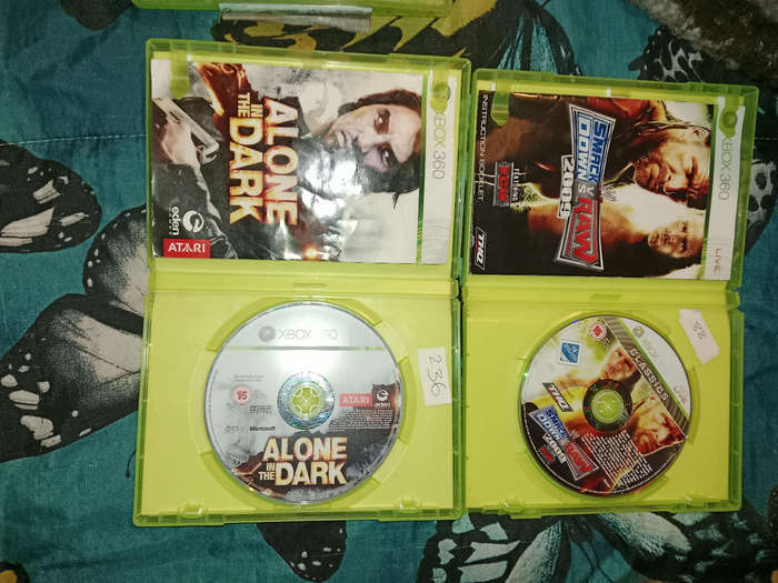 Xbox 360 game bundle