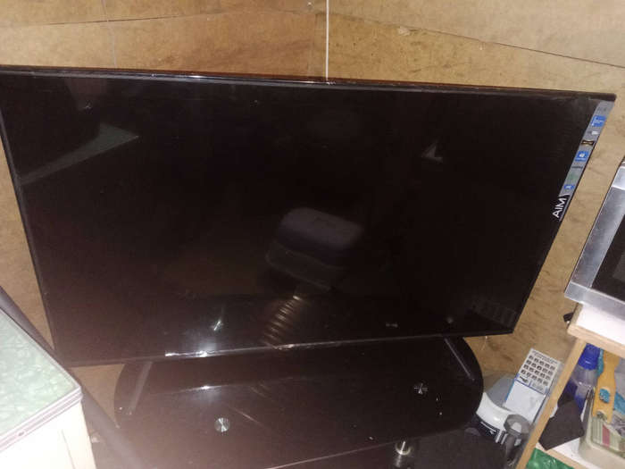 AIM 58 inch Ultra HD TV