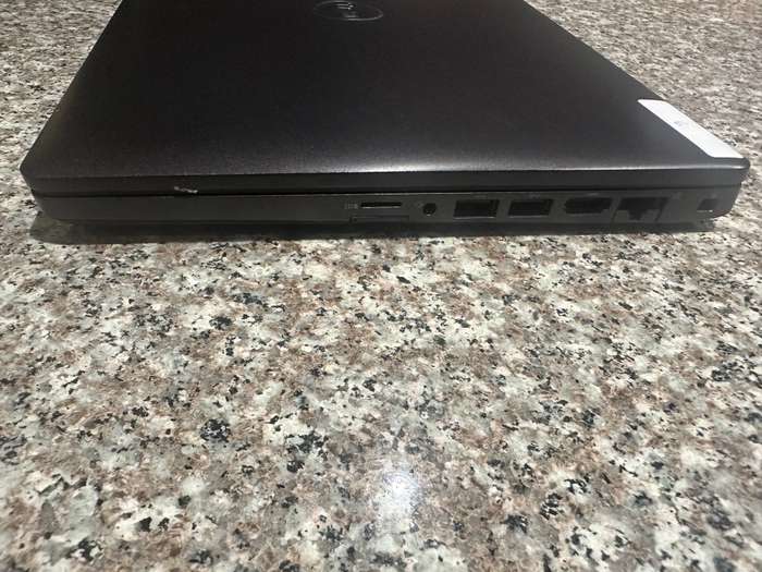 Dell Latitude 5400 | Intel i5 8365U | 32GB Ram  | 512GB SDD | Win 11 | HD Display
