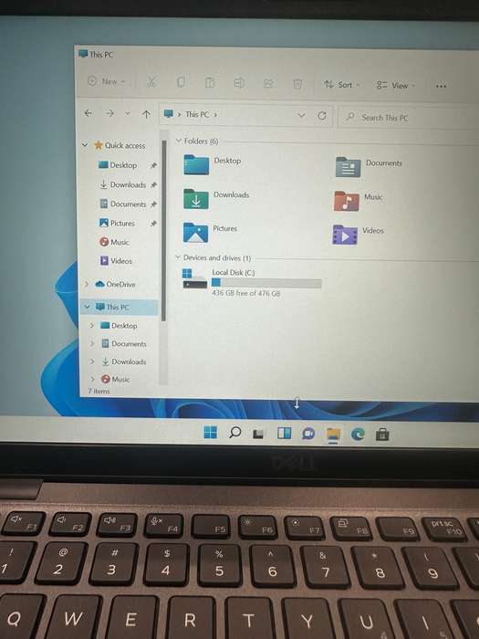 Dell Latitude 5400 | Intel i5 8365U | 32GB Ram  | 512GB SDD | Win 11 | HD Display