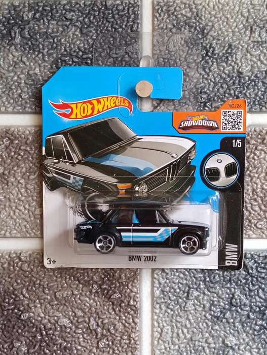 Hot Wheels - BMW 2002 1/5