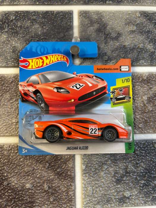 Hot Wheels Jaguar XJ220 1/10
