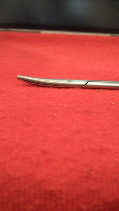 1 lot of 11 assorted steel surgical instruments
