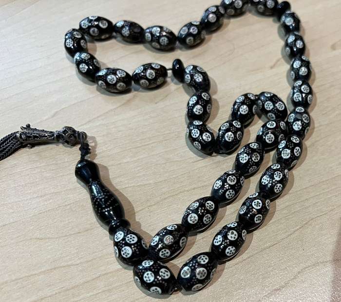 Stress beads : Beautiful black & silver prayer / stress beads - great condition