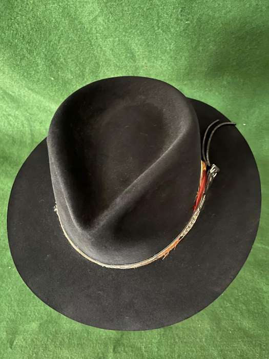 Hat Cattleman  wide brimmed  : Flechet Longhorn Cattleman Hat XL - great for the outdoors