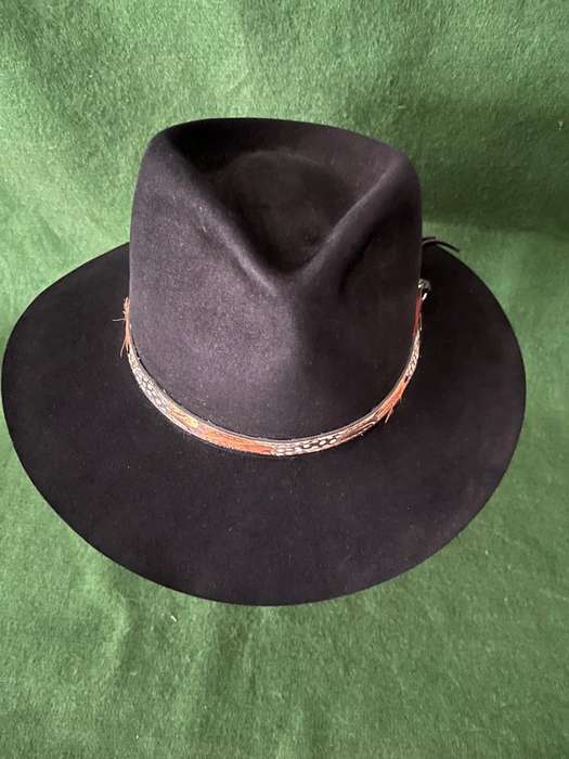 Hat Cattleman  wide brimmed  : Flechet Longhorn Cattleman Hat XL - great for the outdoors