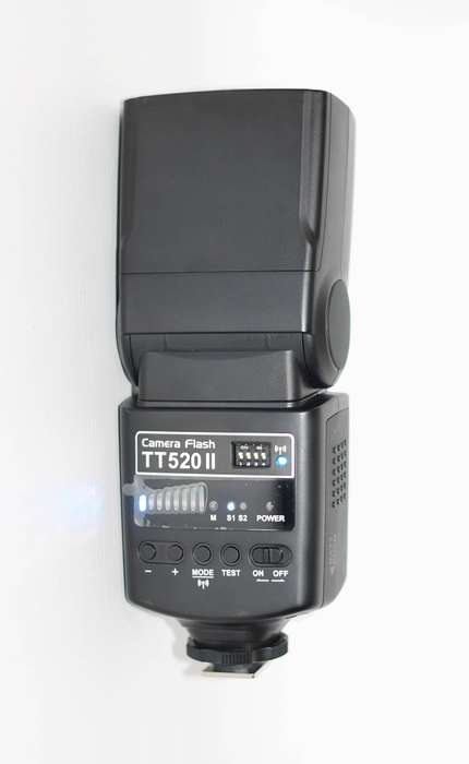 GODOX TT520 II Universal Hot Shoe Flash Speedlite for DSLR Cameras Canon Nikon Pentax Olympus