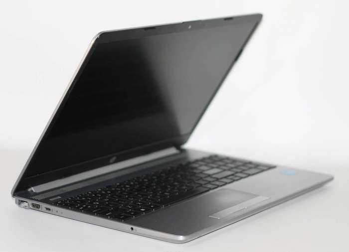 HP 250 G8  11th Gen Core i5-1135G7 / 8GB RAM / 256GB HDD / 15.6" FHD / Win 11
