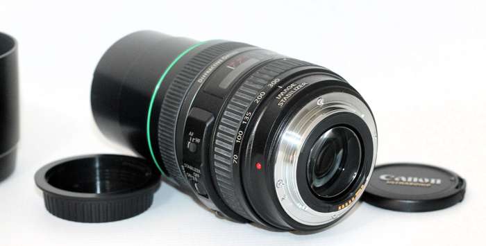 Canon EF 70-300mm f/4.5-5.6 DO IS USM