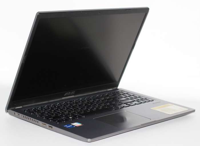 Asus VivoBook X515JA 11th gen Intel Core i5-1135G7 @ 2.40GHz , 8GB Ram , 512GB SSD , 15.6" Full HD