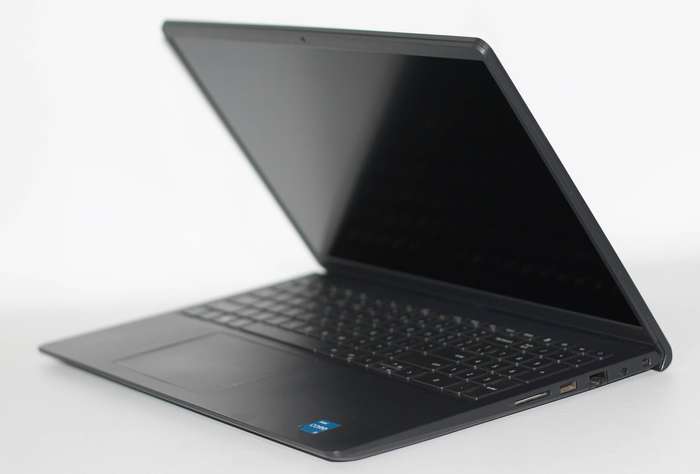 Dell Vostro 3500 ,Intel Core I3-1115G7 , 4GB RAM , 256GB SSD, Win 11 , 15.6-inch 1366 X 768