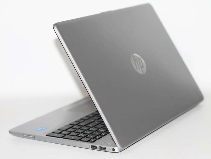HP 250 G8  11th Gen Core i5-1135G7 / 8GB RAM / 256GB HDD / 15.6" FHD / Win 11