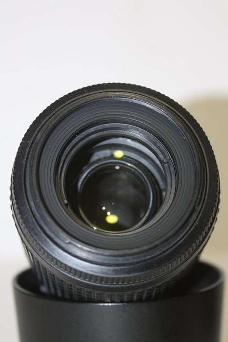 Nikon AF-S DX VR Zoom-NIKKOR 55-200mm f/4-5.6G IF-ED VR VIBRATION REDUCTION LENS