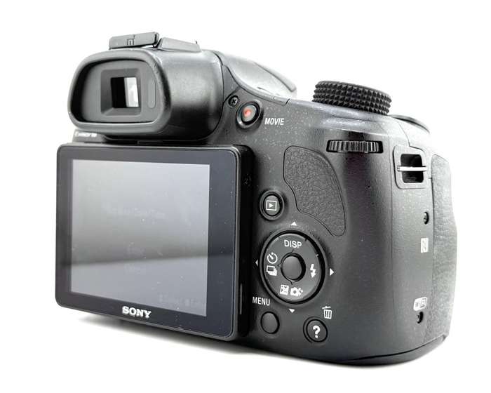 Sony Cyber-shot DSC-HX400V Digital Camera  , 20.4MP , 50x Optical Zoom