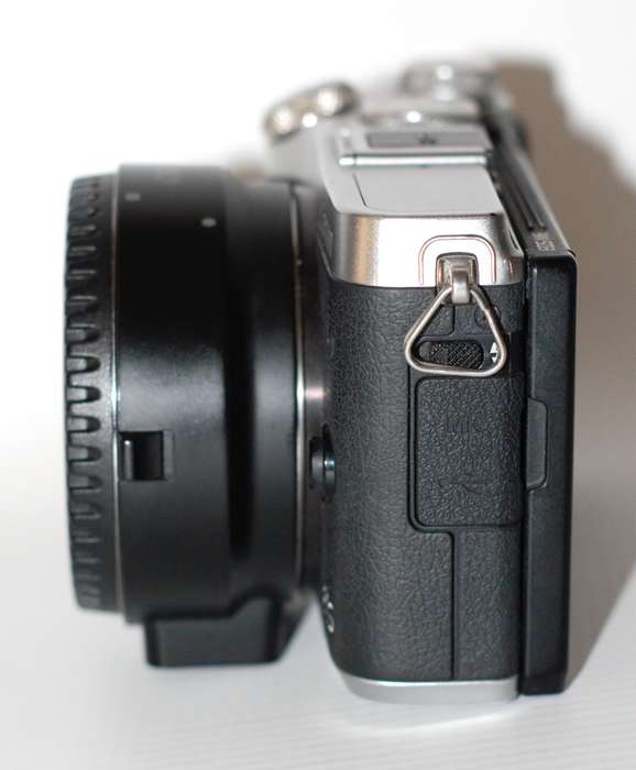 Canon EOS M6 24.2MP WITH Meike MK-C-AF4 EF to M Autofocus Adapter , CHARGER