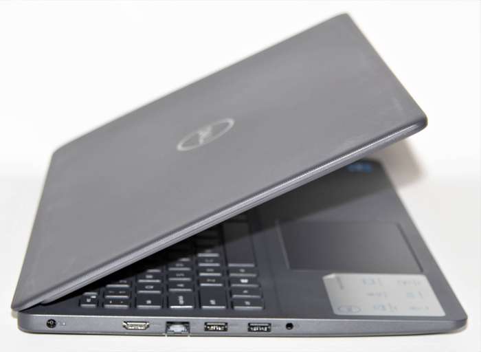 Dell Vostro 3520 ,Intel Core I3-1115G7 , 8GB RAM , 256GB SSD, Win 11 , 15.6-inch Full HD 1920 x 1080