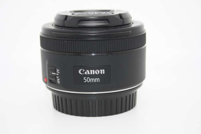 Canon EF 50mm f/1.8 STM Lens IN VERY GOOD CONDITION