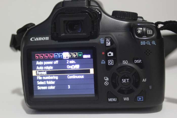 CANON EOS 1100D,12MP DSLR CAMERA WITH HD MOVIES, COMING WITH 18-55MM ZOOM LENS