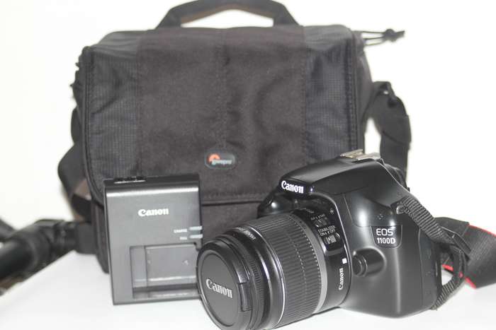 CANON EOS 1100D,12MP DSLR CAMERA WITH HD MOVIES, COMING WITH 18-55MM ZOOM LENS