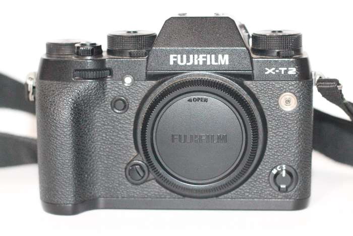 FUJIFILM X-T2 Mirrorless Digital Camera Body , Very Low Shutter Count , 13 on The Clock