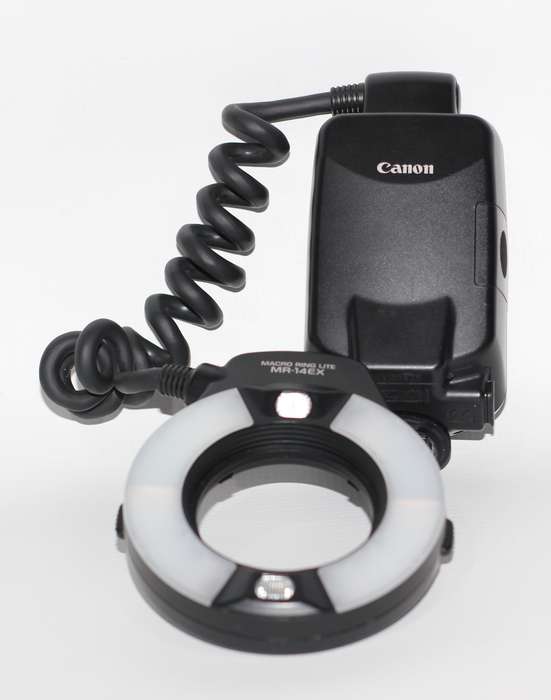 Canon Macro Ring Lite MR-14EX