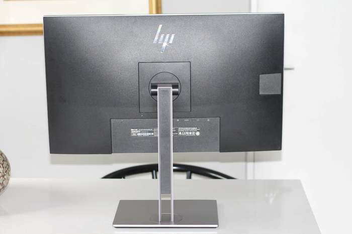HP EliteDisplay E273 27-inch Full HD LED Monitor