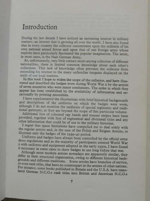 Army Badges And Insignia Of World War 2 (Book 1) - Guido Rosignoli