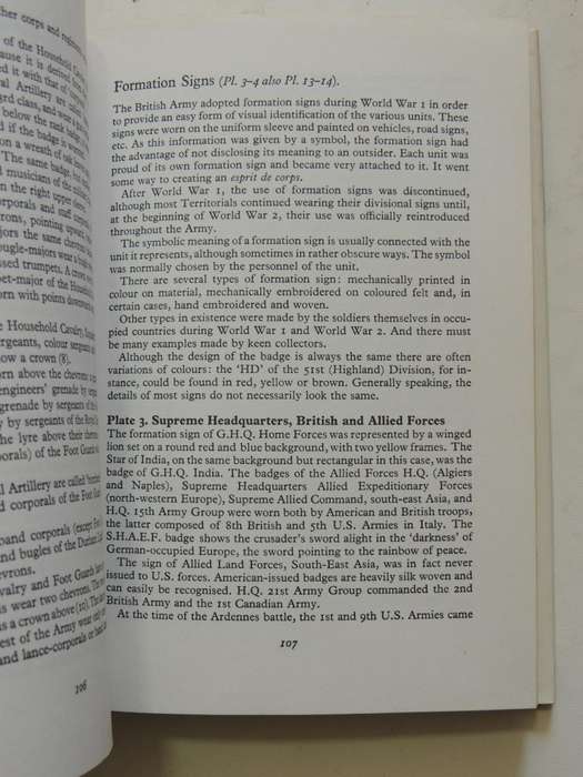 Army Badges And Insignia Of World War 2 (Book 1) - Guido Rosignoli
