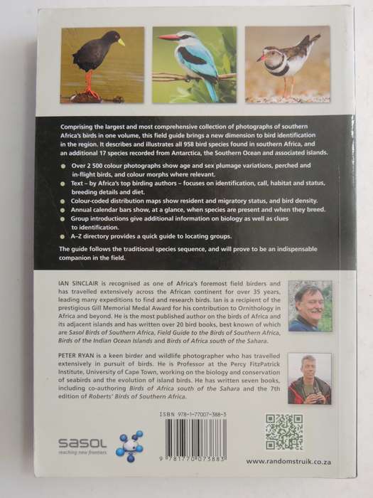 Complete Photographic Field Guide Birds of Southern Africa - Ian Sinclair, Peter Ryan