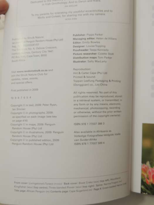 Complete Photographic Field Guide Birds of Southern Africa - Ian Sinclair, Peter Ryan