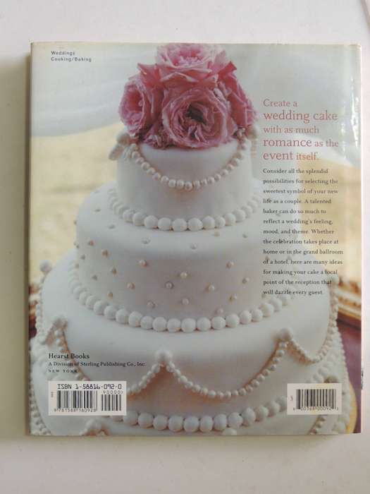 Victoria: WedVictoria: Wedding Cakes- Kathleen Hackettding Cakes - Kathleen Hackett