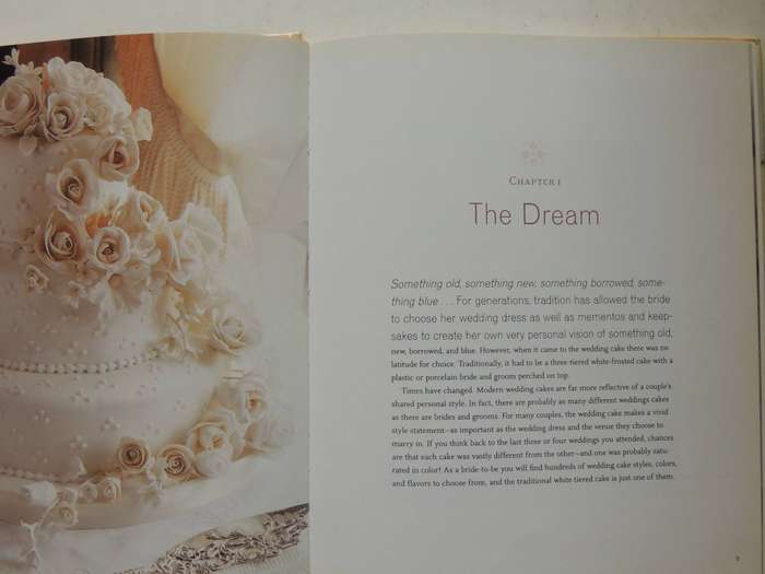Victoria: WedVictoria: Wedding Cakes- Kathleen Hackettding Cakes - Kathleen Hackett