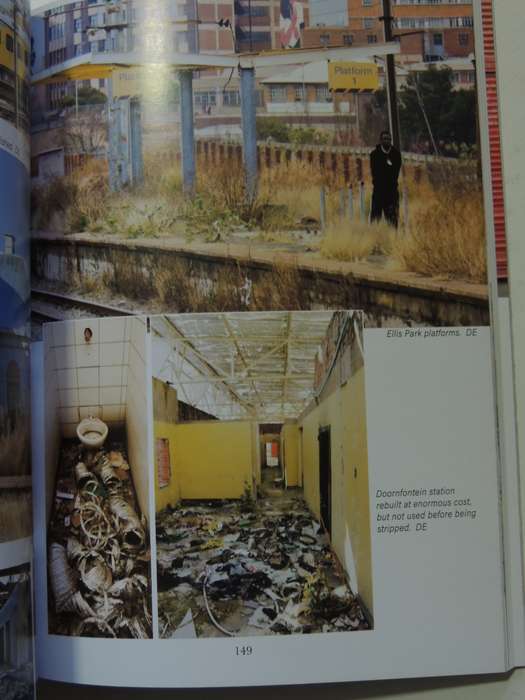 Hollow City, Stories of Hope & Horror From Joburg's Inner City - Tim Haynes