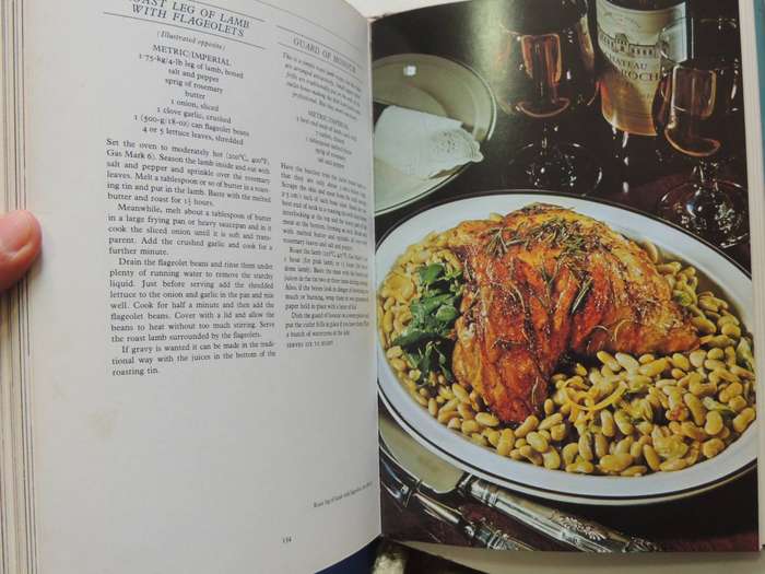 Cooking For Friends - Prue Leith