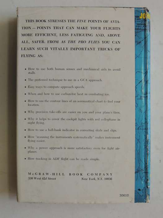 As The Pro Flies: Flying Expertly, In A Professional Manner- John R. Hoyt
