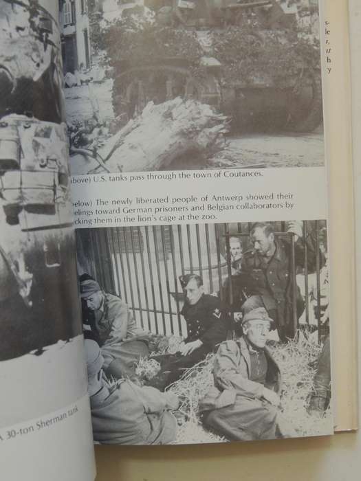 44 In Combat From Normandy To The Ardennes- Charles Whiting
