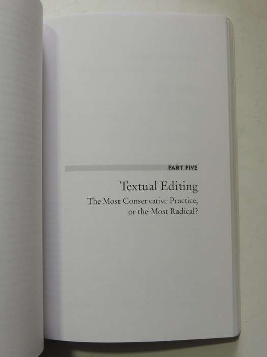 Field Work: Sites In Literary And Cultural Studies- Marjorie Garber, Rebecca L Walkowitz, Paul B