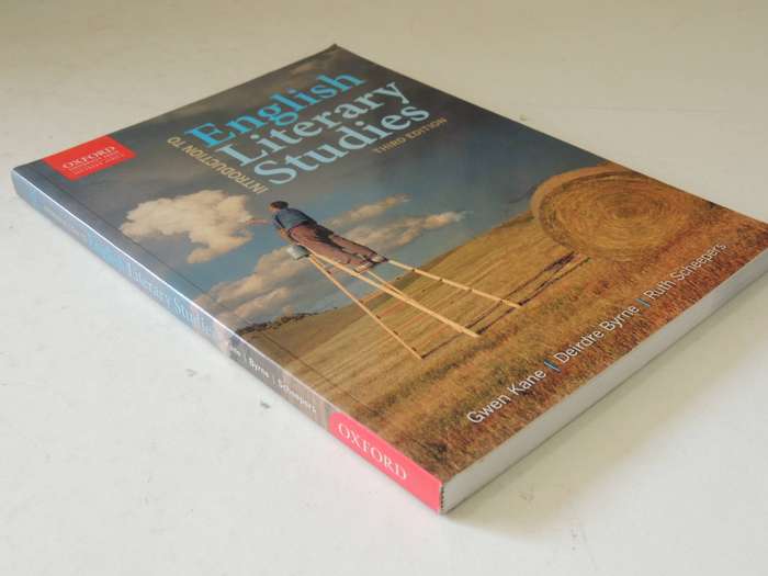 Introduction To English Literary Studies (3rd Edition) - Gwen Kane, Deirdre Byrne & Ruth Scheepers