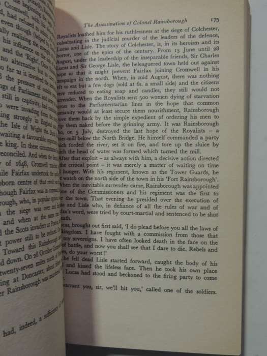 Who Was The Man In The Iron Mask And Other Historical Mysteries- Hugh Ross Williamson