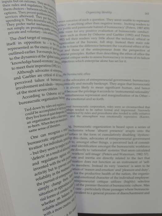 Questions Of Cultural Identityed Stuart Hall & Paul Du Gay