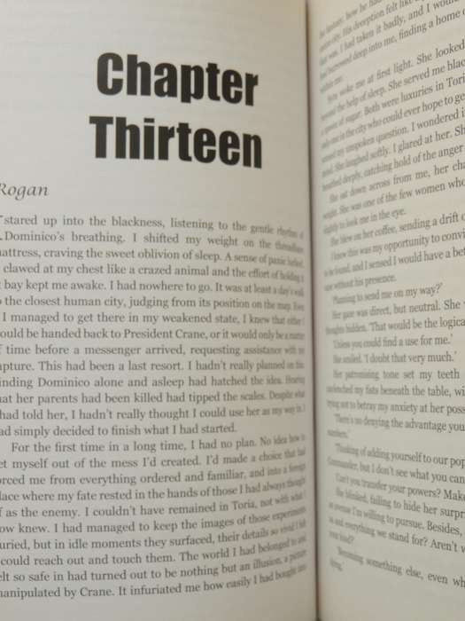 The War Between - Jennifer Withers    INSCRIBED