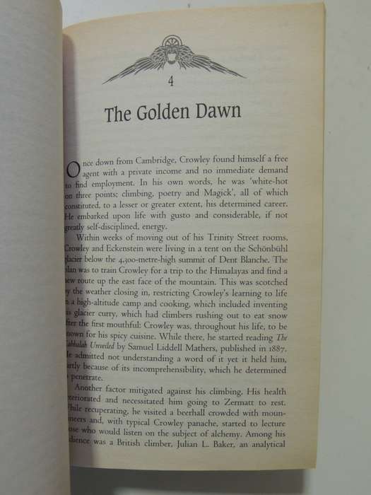 A Magik Life: A Biography Of Aleister Crowley - Martin Booth